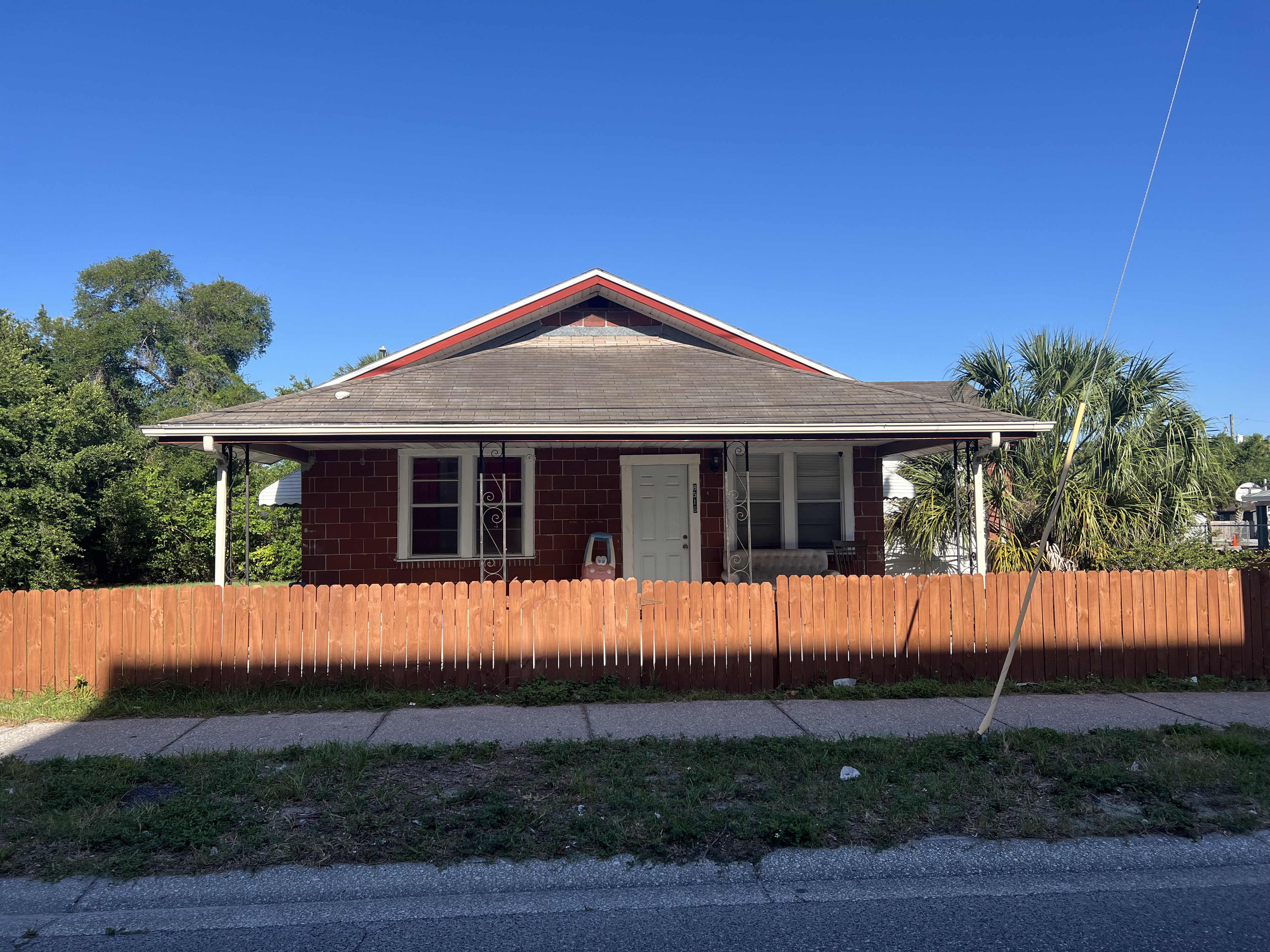 Sulfur Springs — exterior before renovation